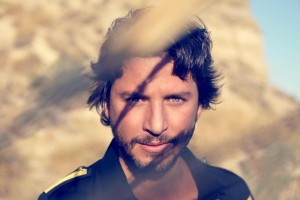 Manuel Carrasco 001