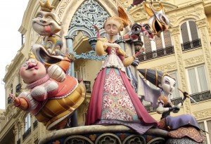 Ninot 002
